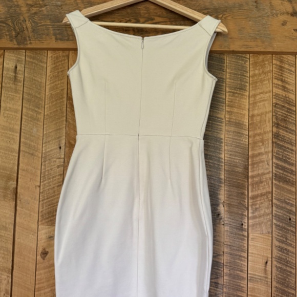 Babaton V Neck & Hem Dress EUC - Picture 2 of 4